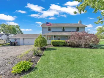 Property at 8801 Chestnut Ridge Road, Royalton, NY 14067