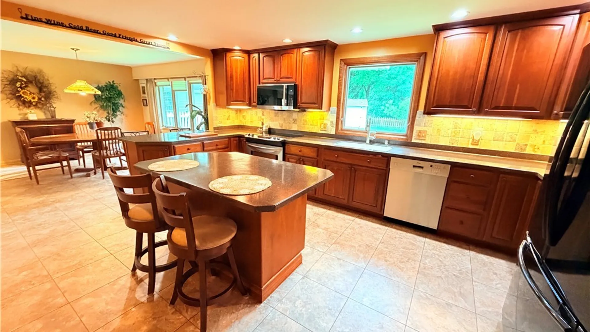 Property at 4573 Marie Drive, Hamburg, NY 14075 2