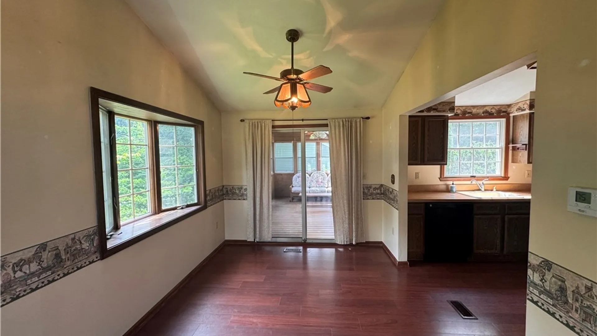 Property at 6 Fruitwood Drive, Salina, NY 13090 7