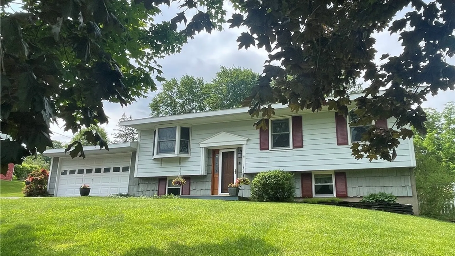 Property at 543 E Campbell Avenue, Sherrill, NY 13461 3