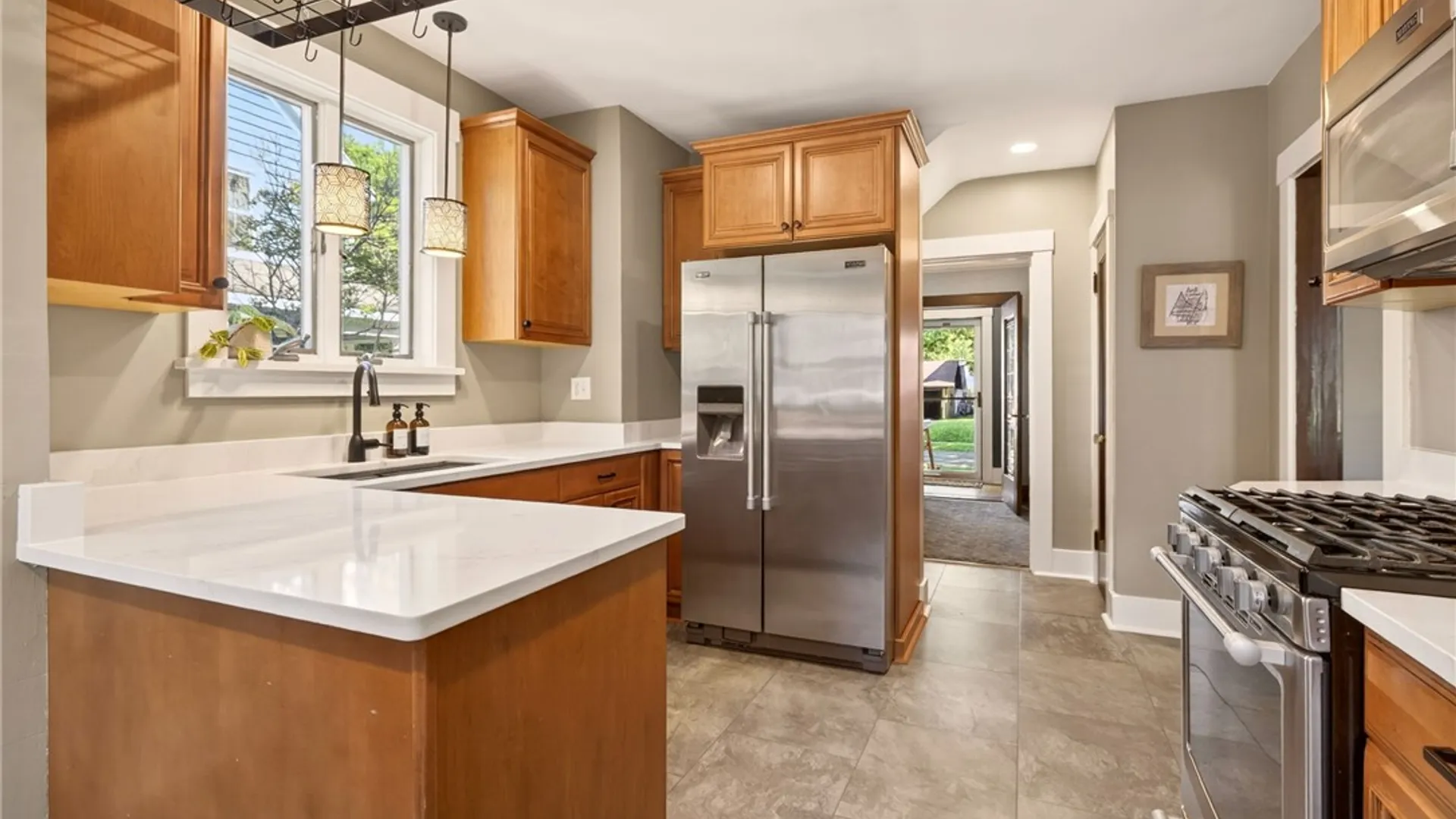 Property at 29 Elmcroft Road, Rochester, NY 14609 17