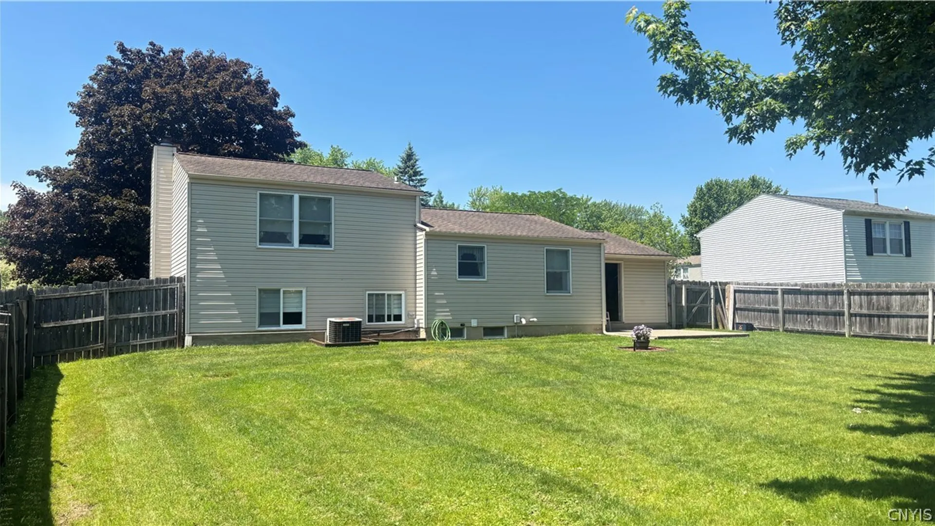 Property at 8190 Mantova Drive, Clay, NY 13041 35