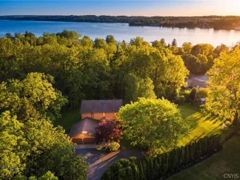 Property at 6 Woodmere, Skaneateles, NY 13152