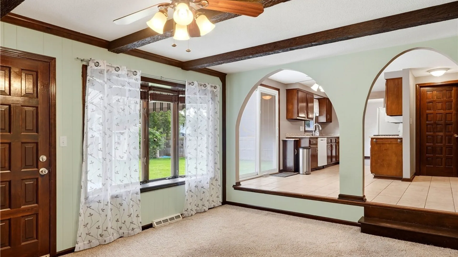 Property at 306 Sagewood Terrace, Amherst, NY 14221 8