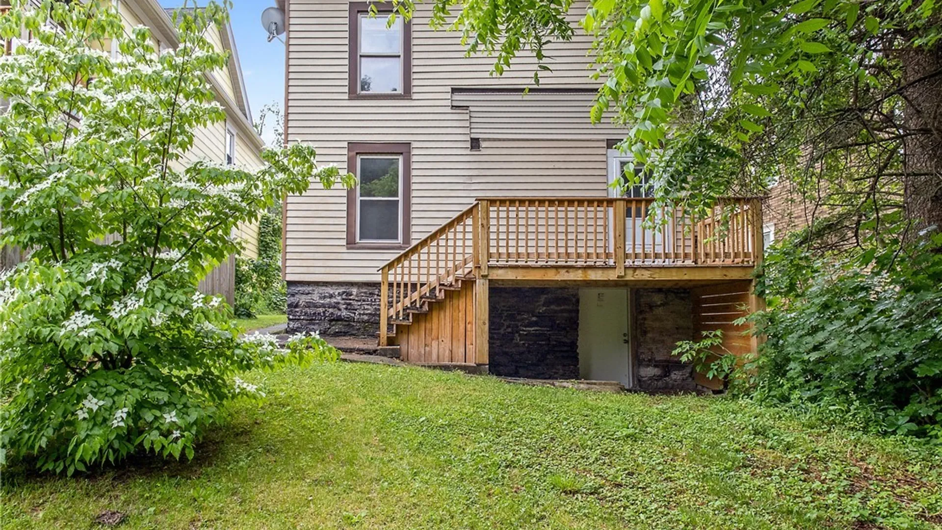 Property at 814 Avery Avenue, Syracuse, NY 13204 36