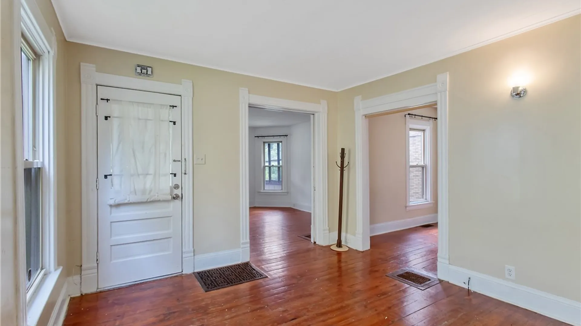 Property at 814 Avery Avenue, Syracuse, NY 13204 6