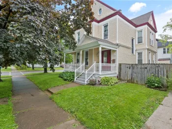 61 W Mohawk Street, Oswego, NY 13126