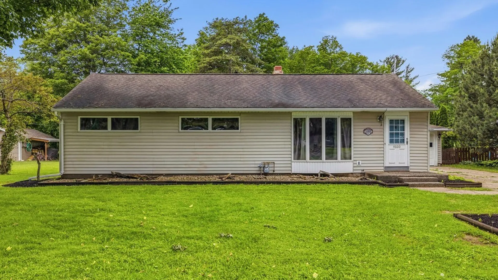Property at 4600 Sawmill Road, Clarence, NY 14031 2