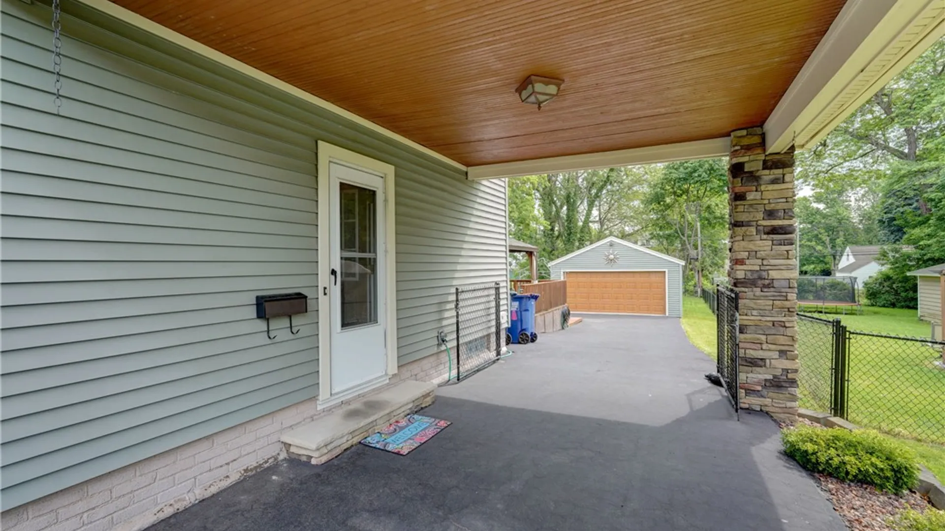 Property at 178 Kiniry Drive, Irondequoit, NY 14609 3
