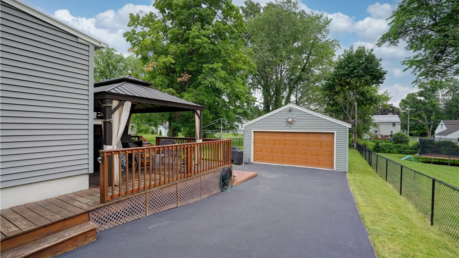 Property at 178 Kiniry Drive, Irondequoit, NY 14609 37