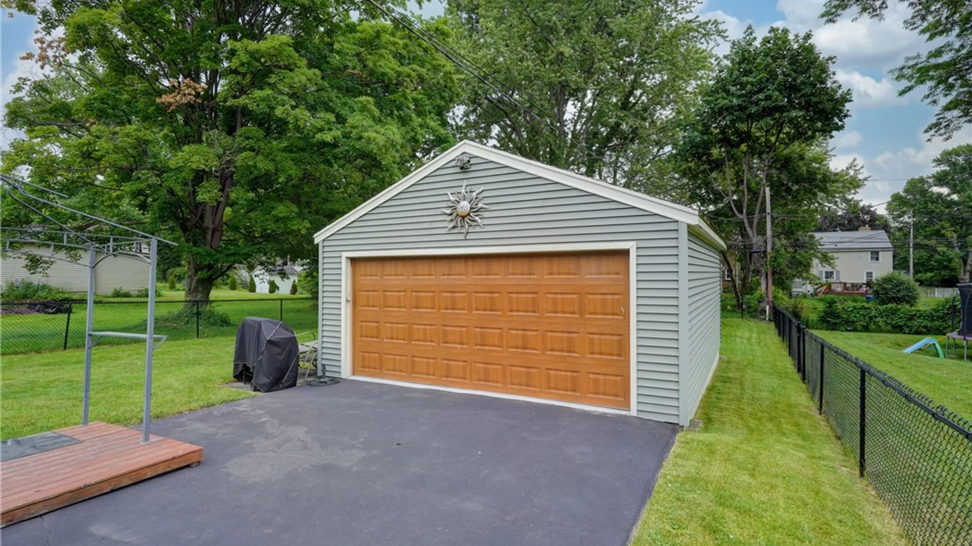 Property at 178 Kiniry Drive, Irondequoit, NY 14609 38