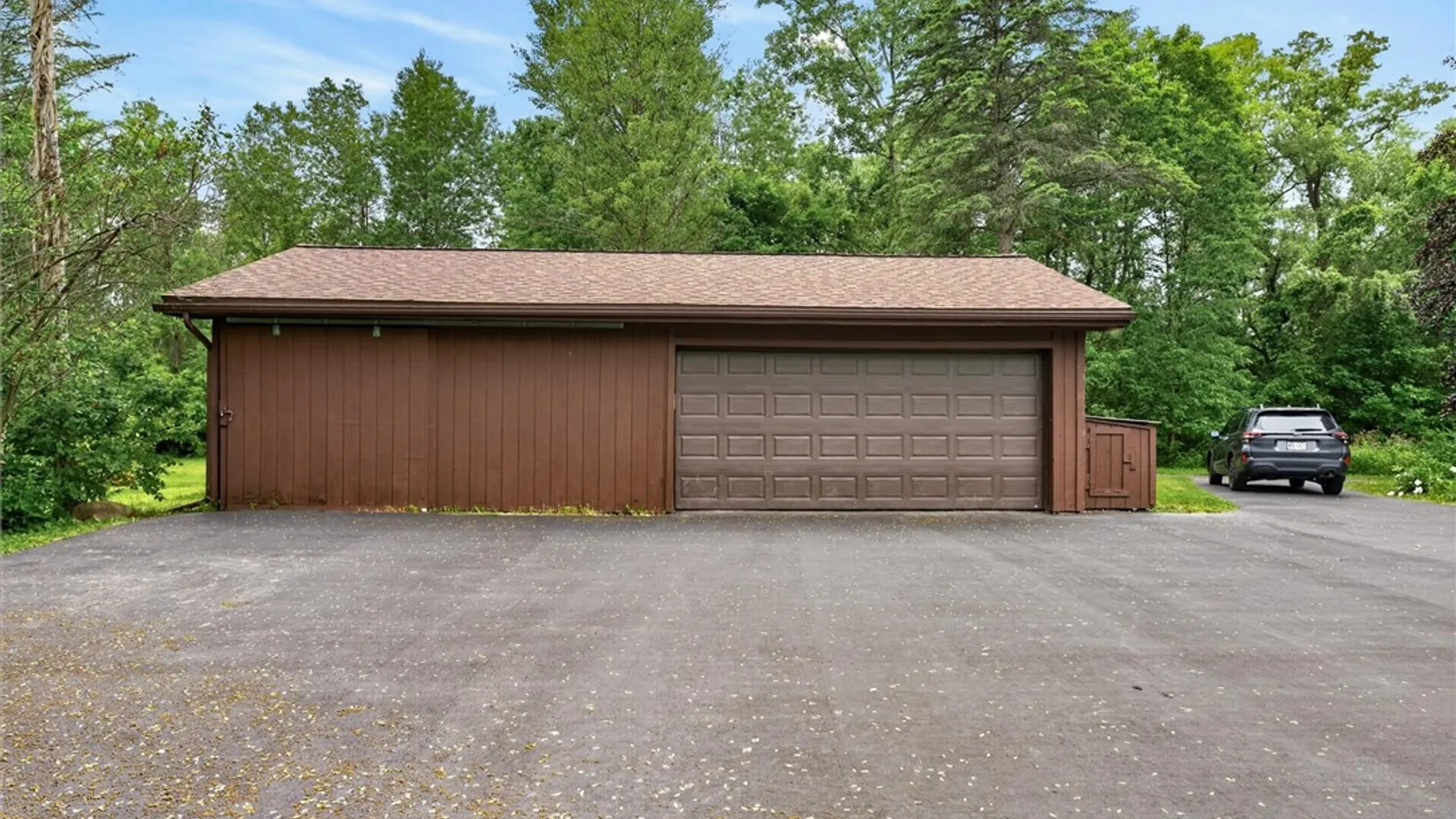 Property at 2203 Whitney Road, Perinton, NY 14450 40