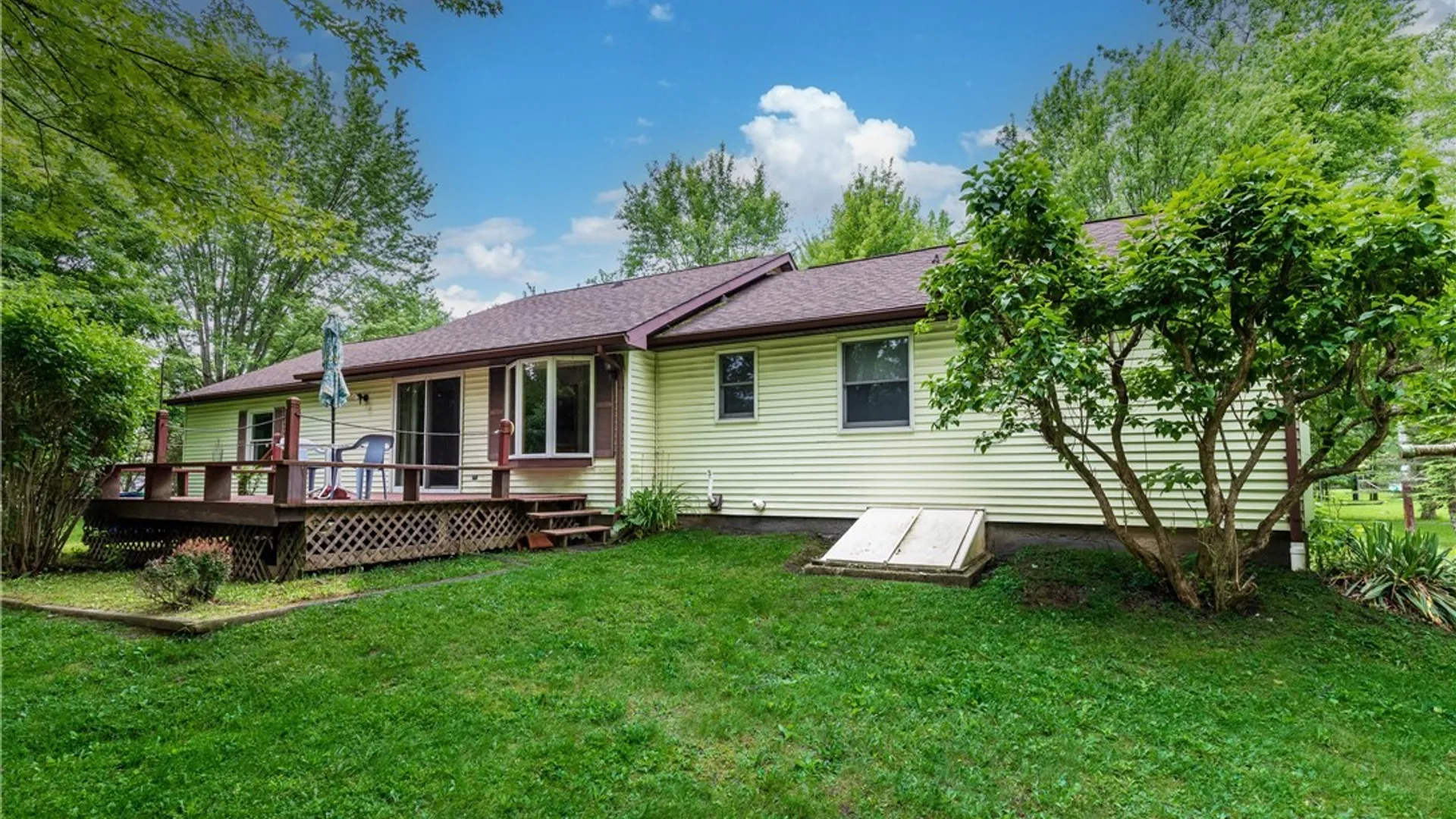 Property at 2145 Dodge Road, Amherst, NY 14051 35