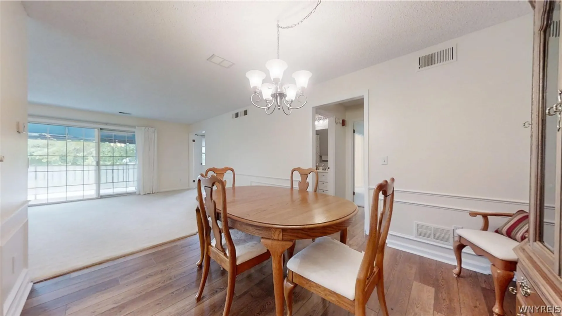 Property at 105 Homer Ln, Amherst, NY 14221 13