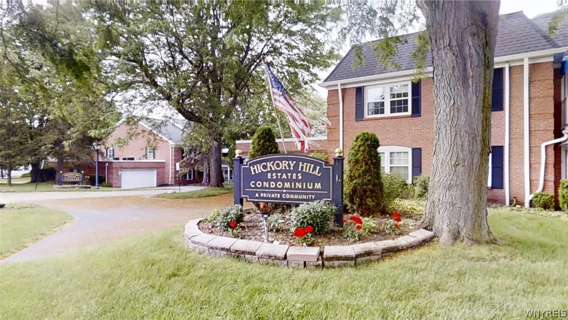 Property at 105 Homer Ln, Amherst, NY 14221 29