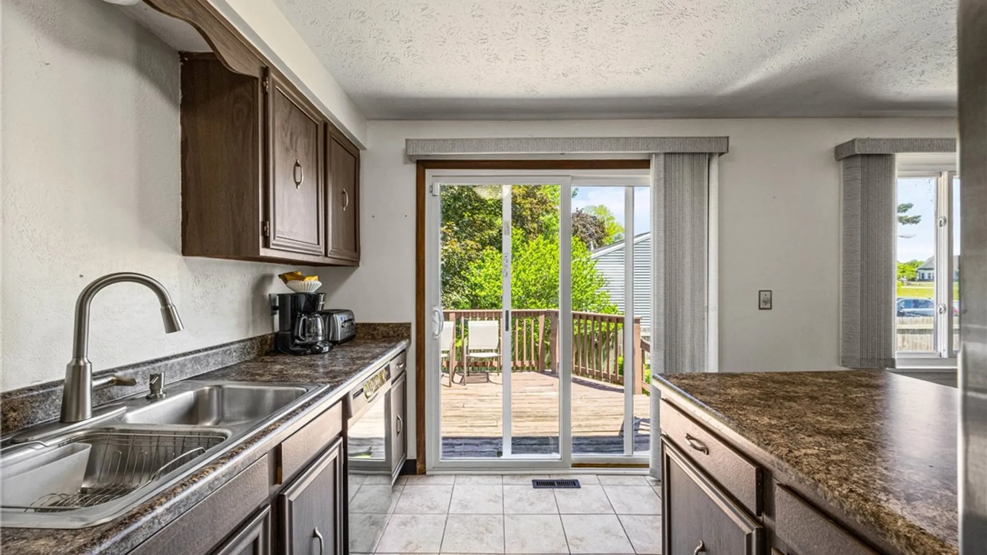 Property at 8 Kinmont Drive, Greece, NY 14612 13