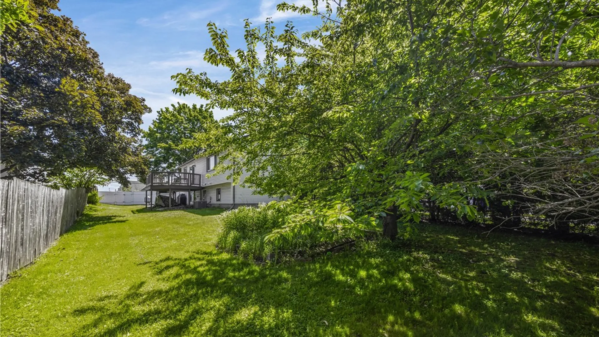 Property at 8 Kinmont Drive, Greece, NY 14612 33
