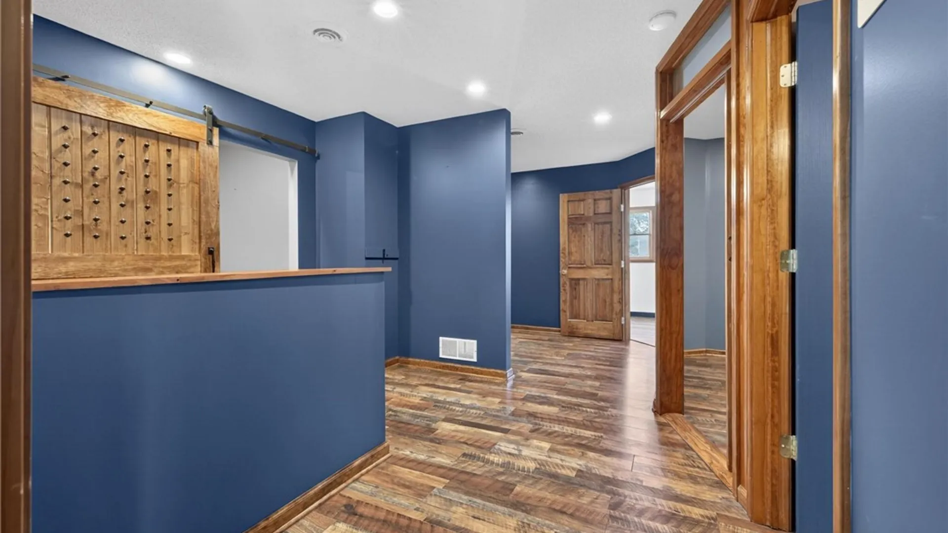 Property at 1161 Abbott Road, Buffalo, NY 14220 5