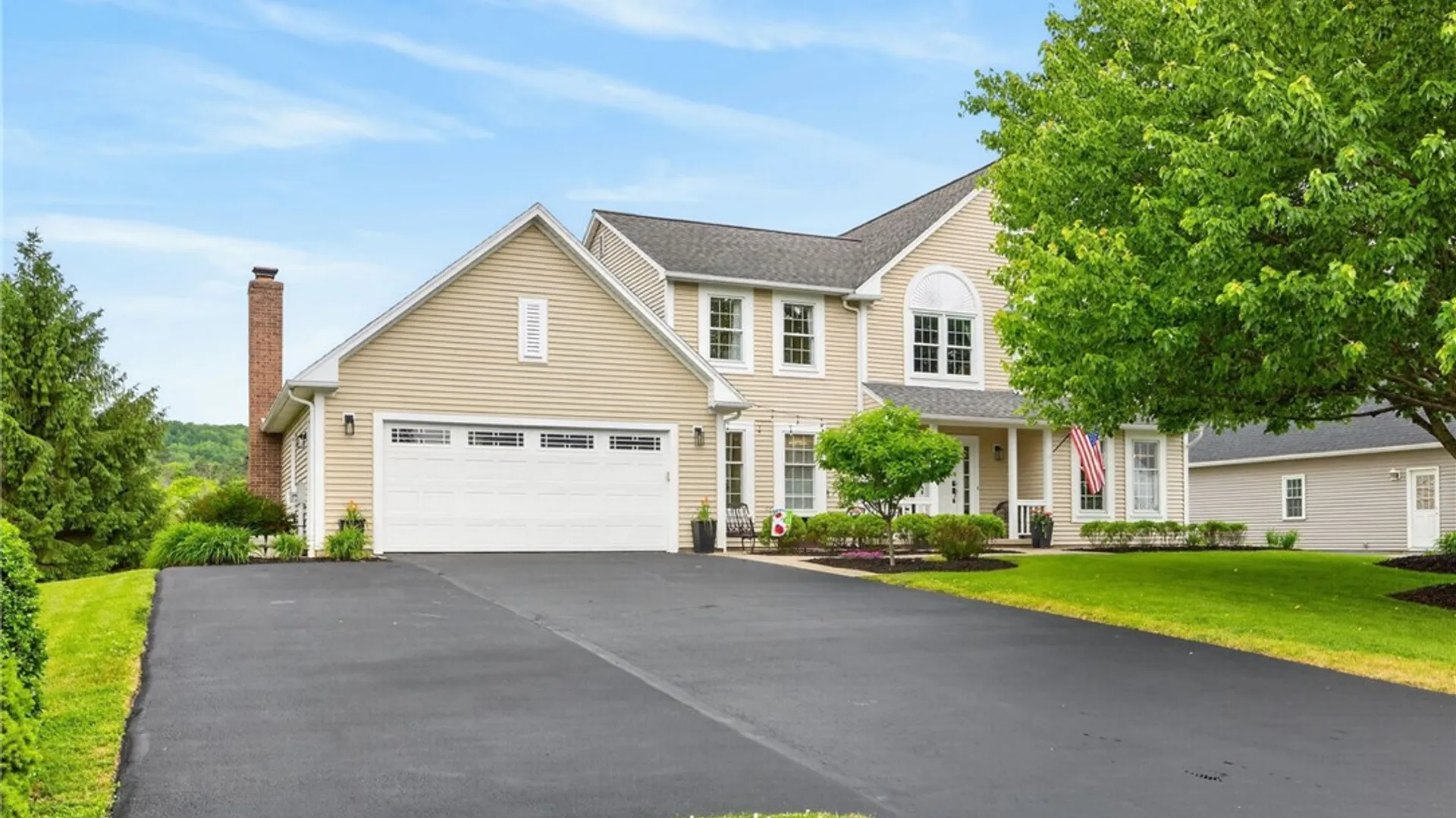 Property at 77 Broadmoor Trail, Perinton, NY 14450 2