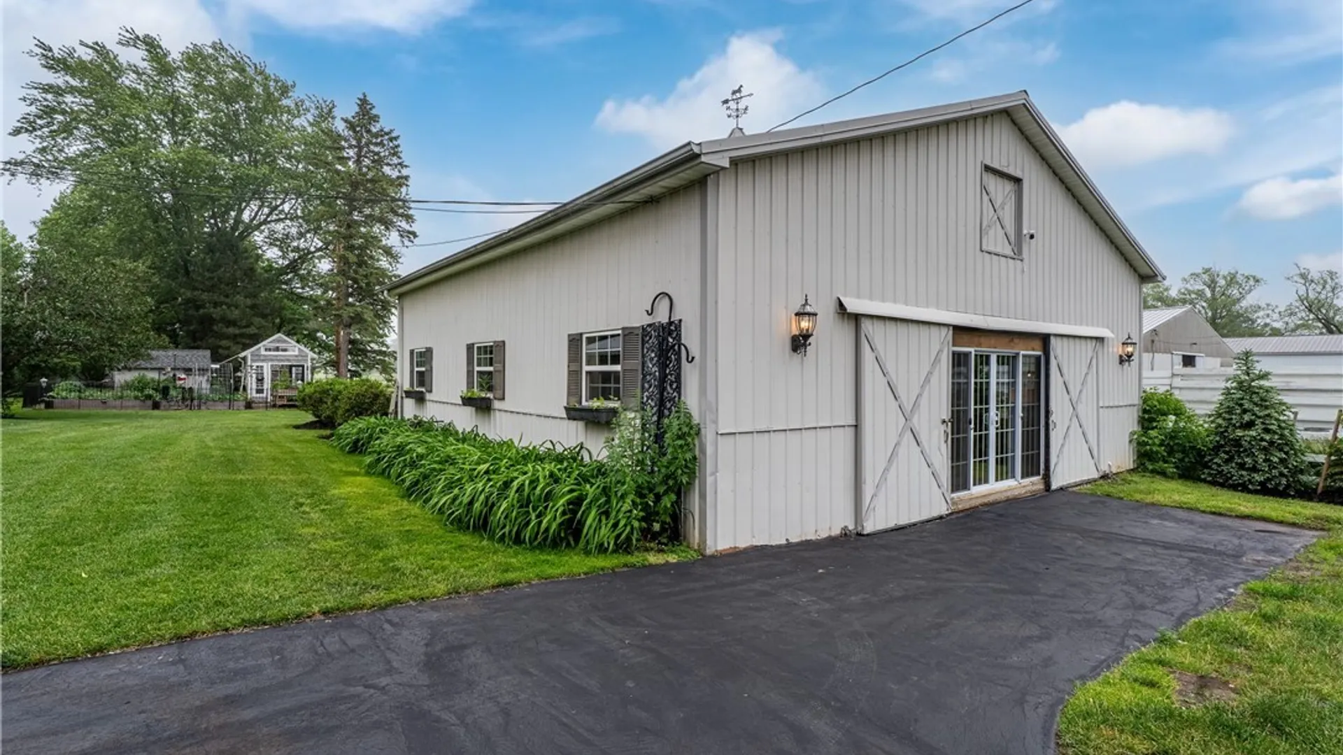 Property at 5525 Old Goodrich Road, Clarence, NY 14301 39