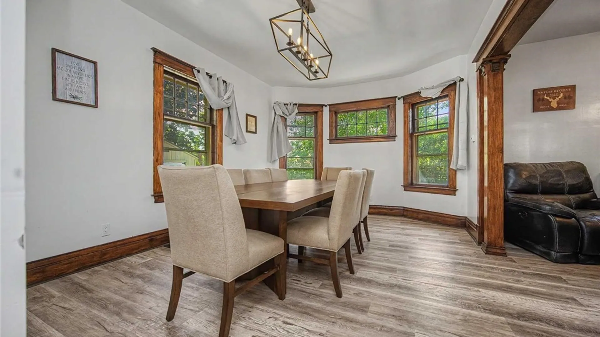 Property at 1623 10th Street, Niagara Falls, NY 14305 12