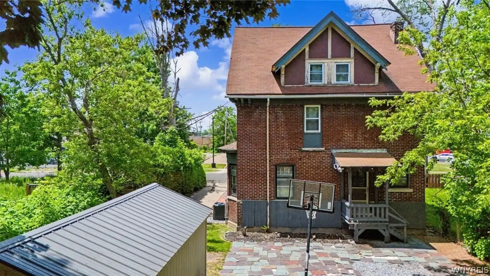 Property at 1623 10th Street, Niagara Falls, NY 14305 46
