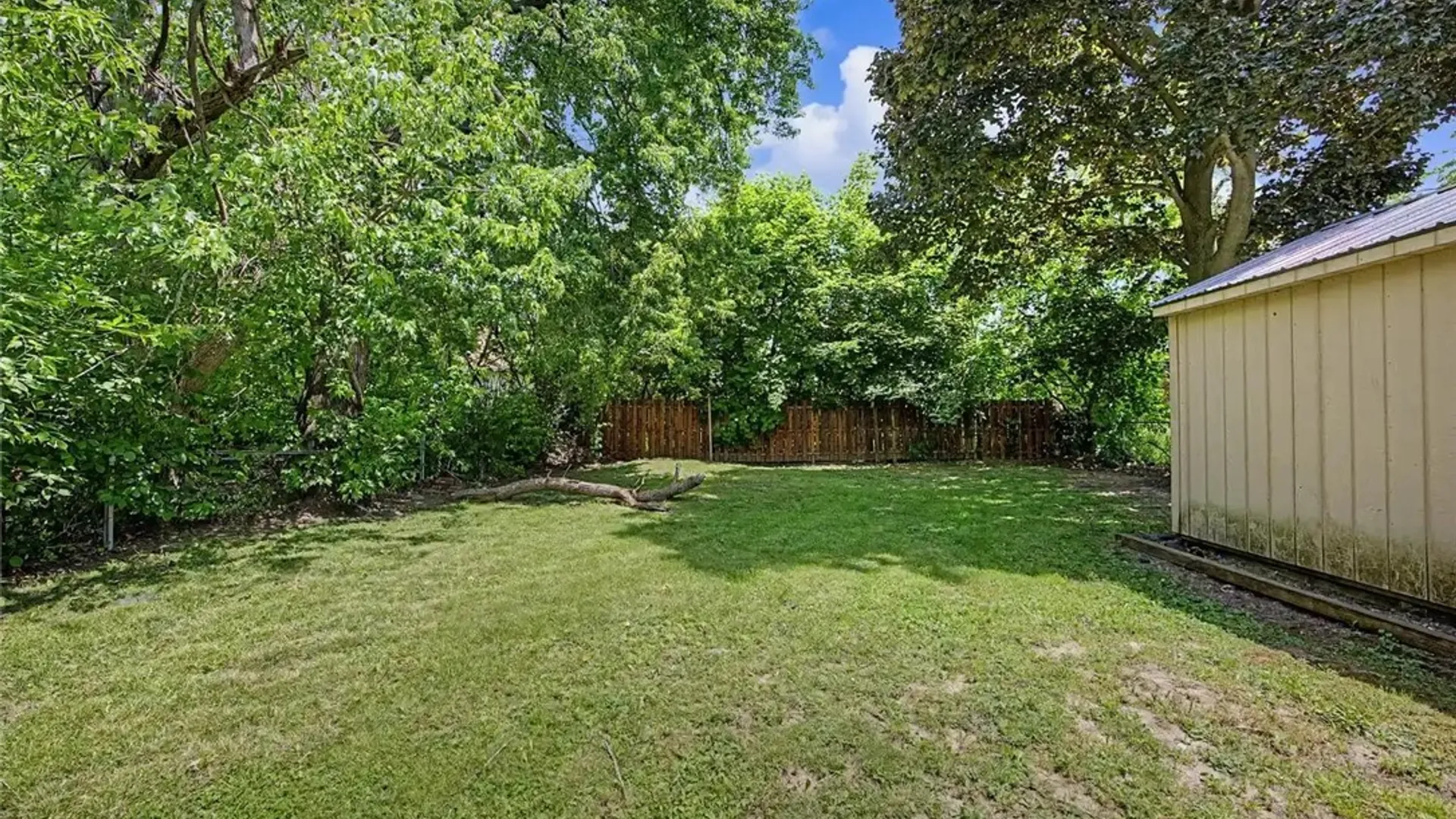 Property at 1623 10th Street, Niagara Falls, NY 14305 49