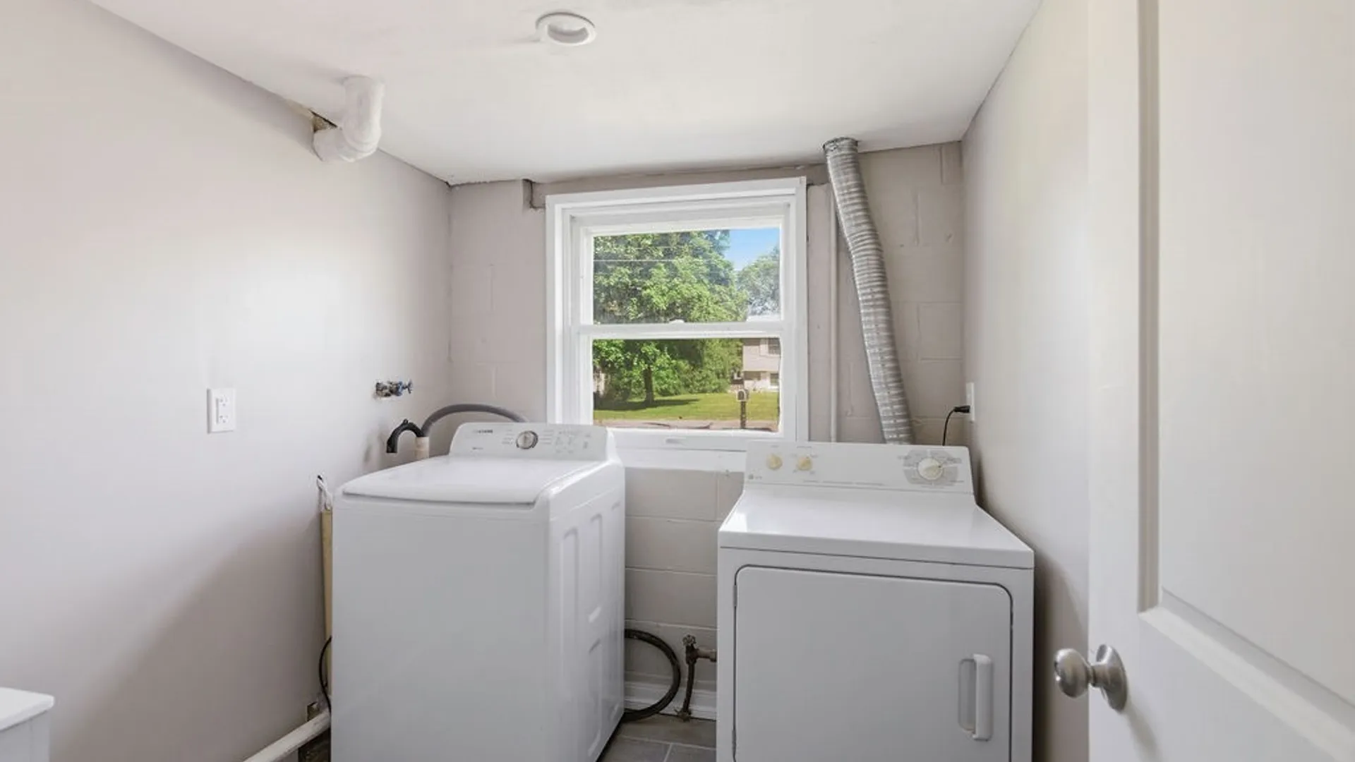 Property at 104 Finwood Drive, Van Buren, NY 13027 28