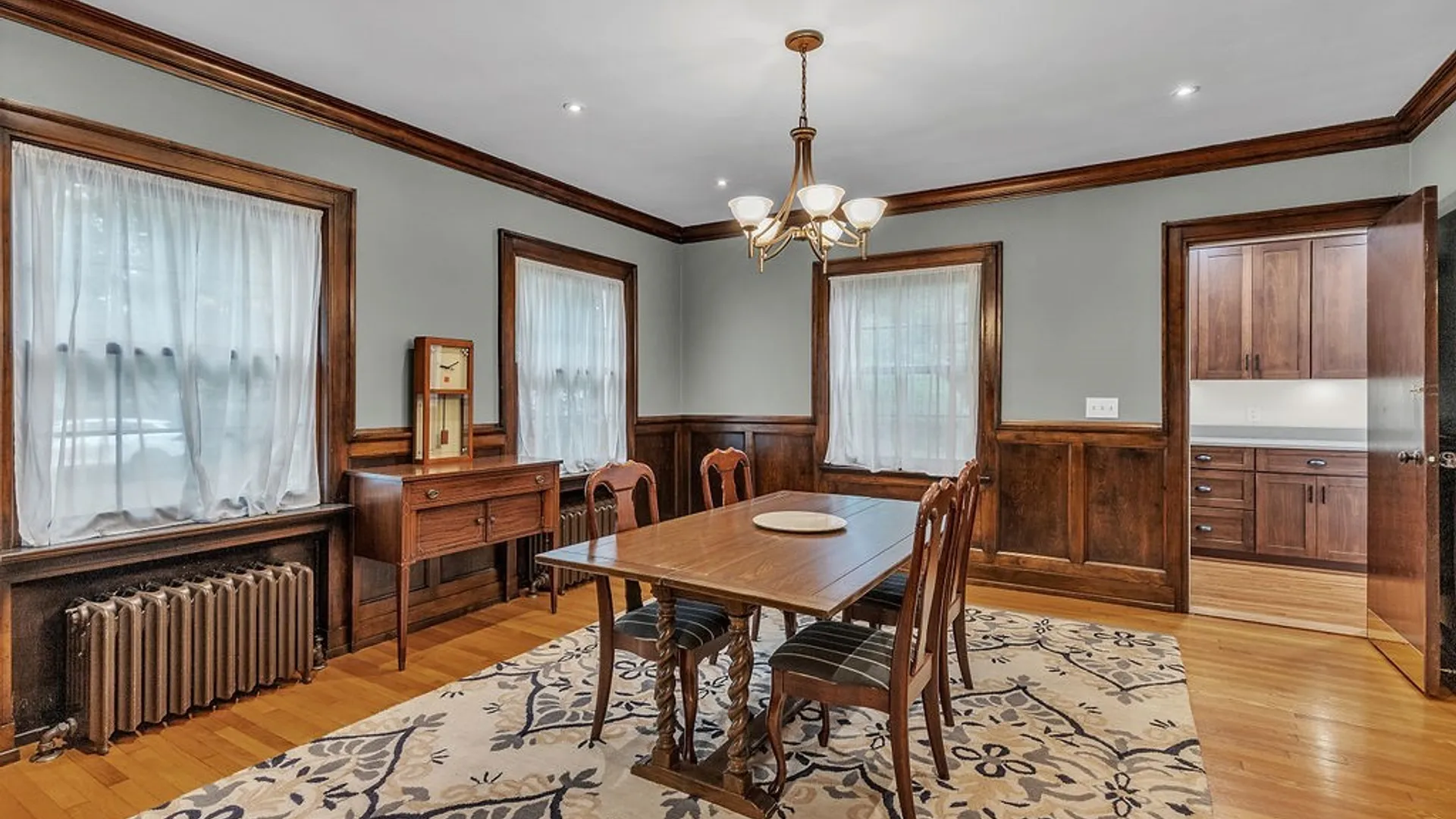 Property at 264 Morris Avenue, Buffalo, NY 14214 5