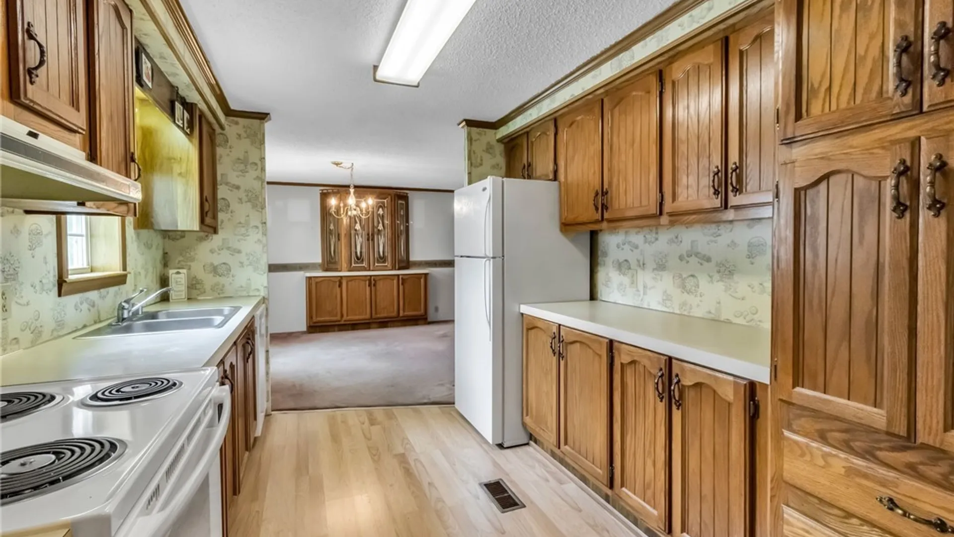 Property at 41 Sunset Lane, Yorkshire, NY 14009 17