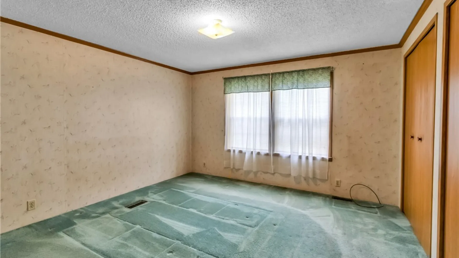 Property at 41 Sunset Lane, Yorkshire, NY 14009 21