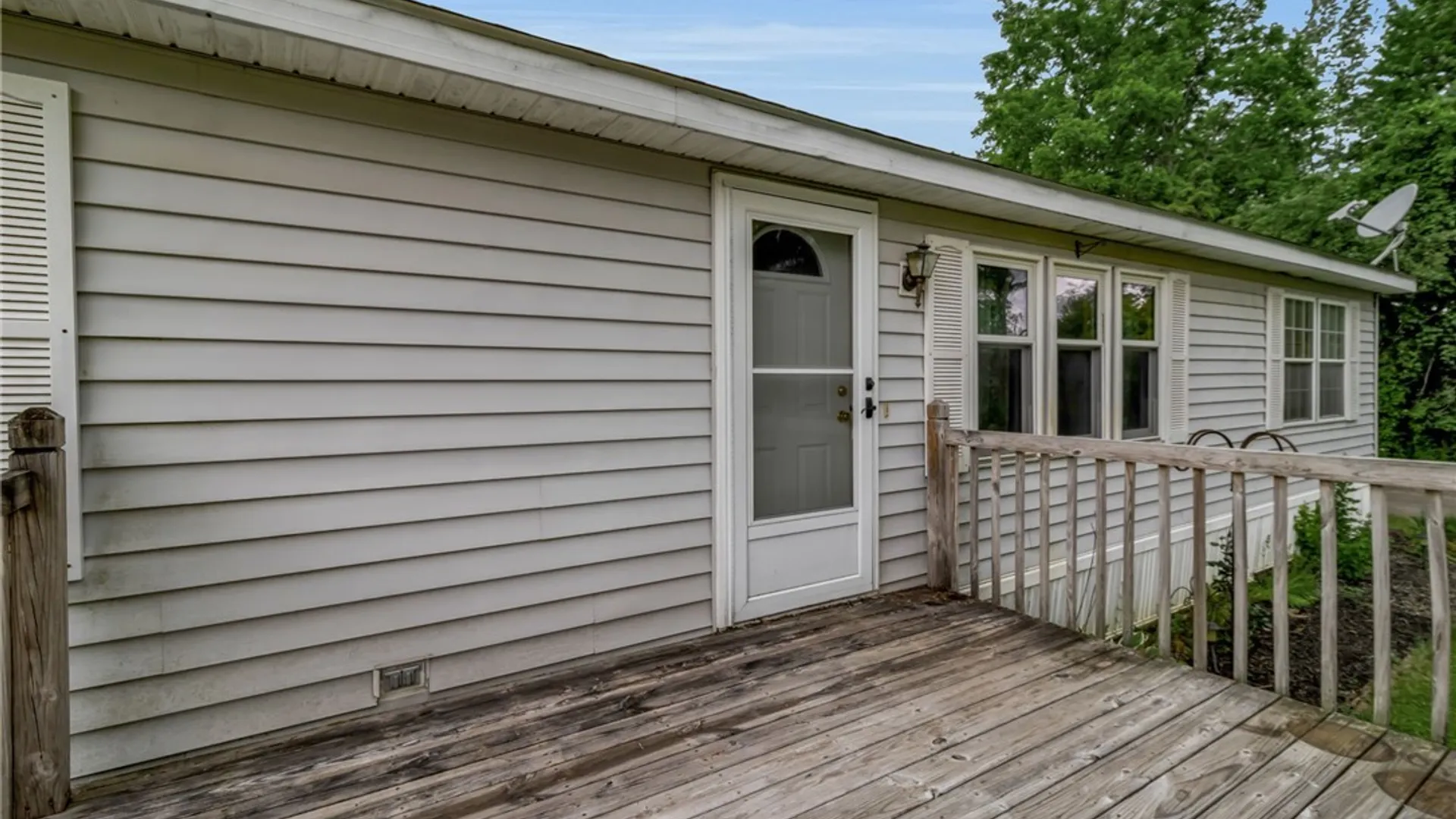 Property at 41 Sunset Lane, Yorkshire, NY 14009 4