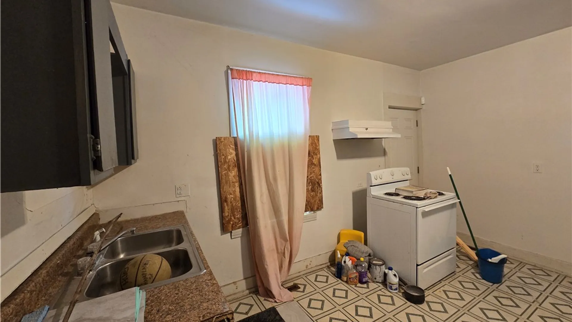 Property at 58 Champlain Street, Rochester, NY 14608 36