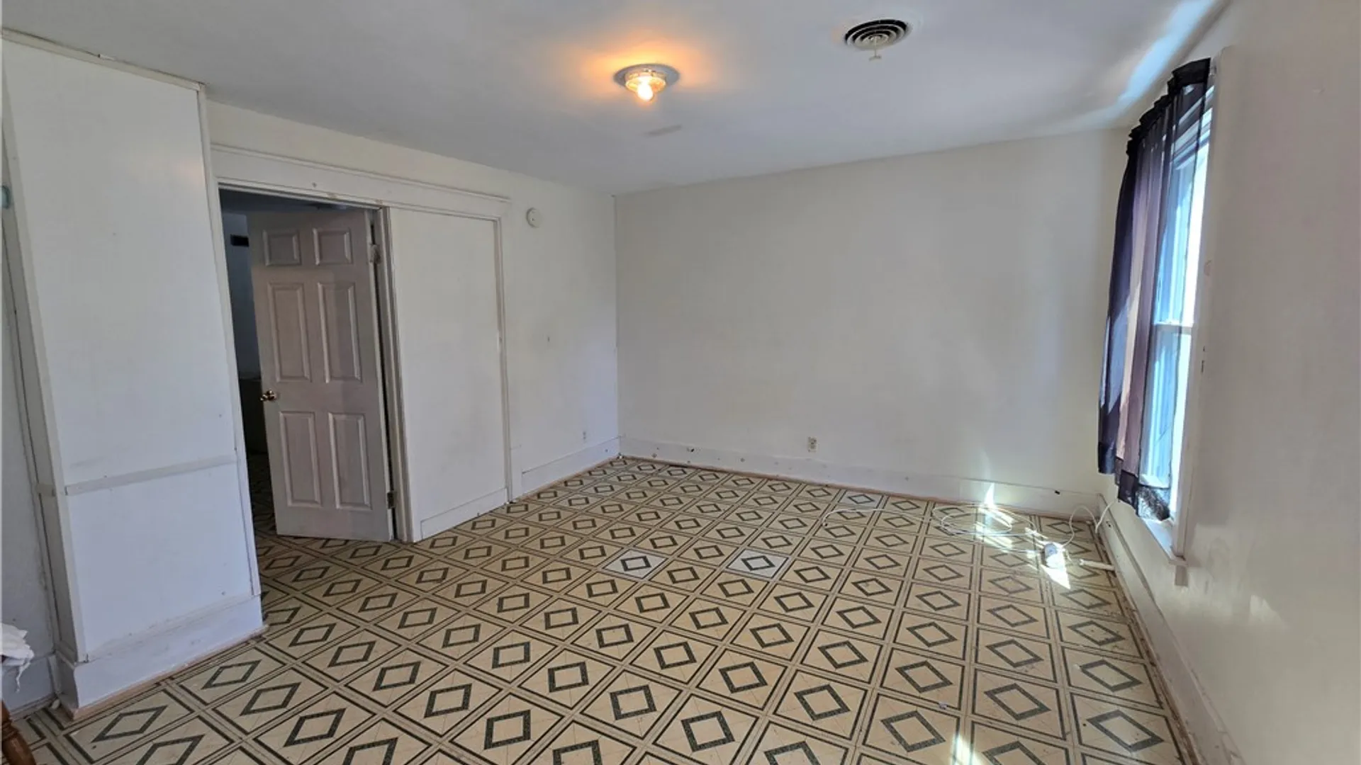 Property at 58 Champlain Street, Rochester, NY 14608 6