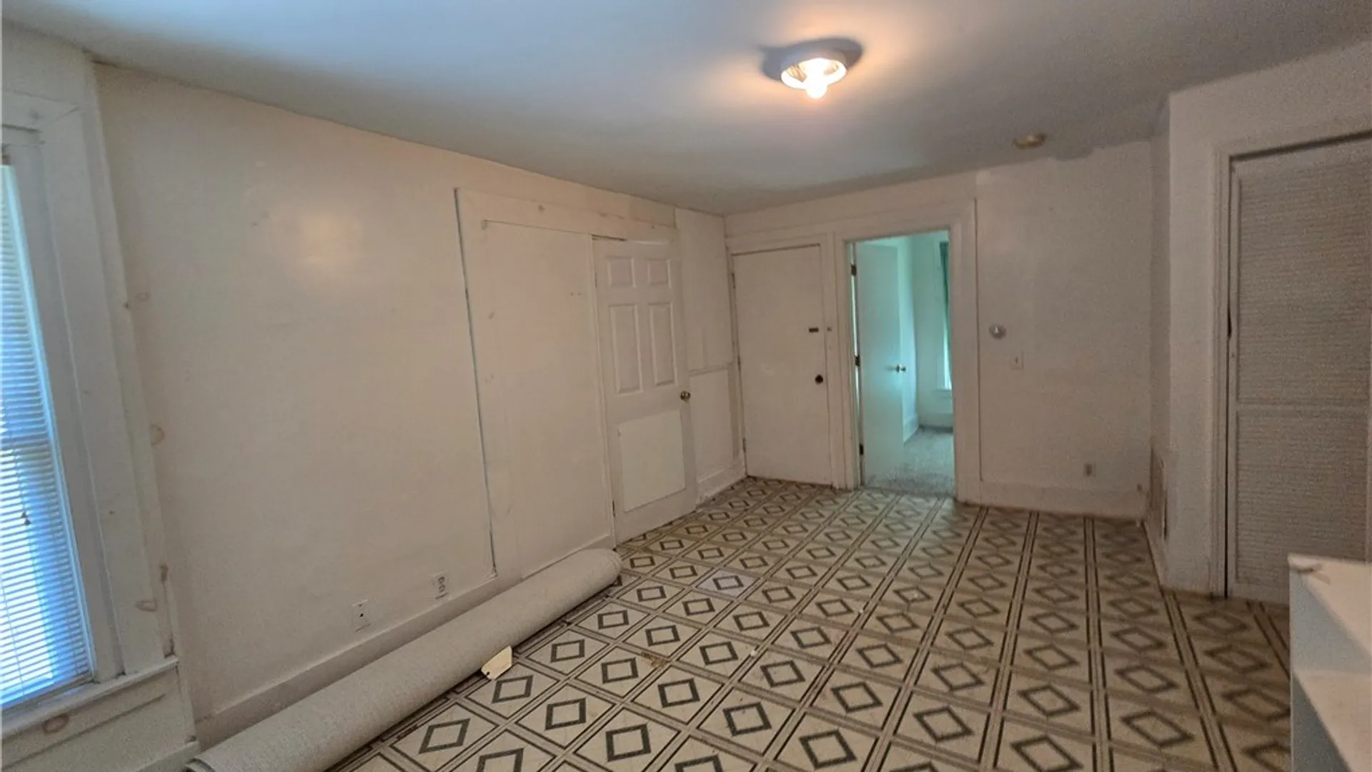 Property at 58 Champlain Street, Rochester, NY 14608 9
