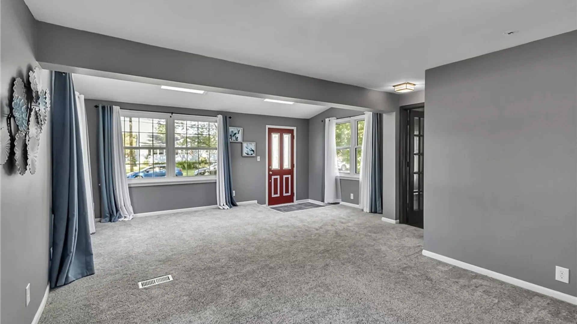 Property at 84 Westminster Road, West Seneca, NY 14224 10