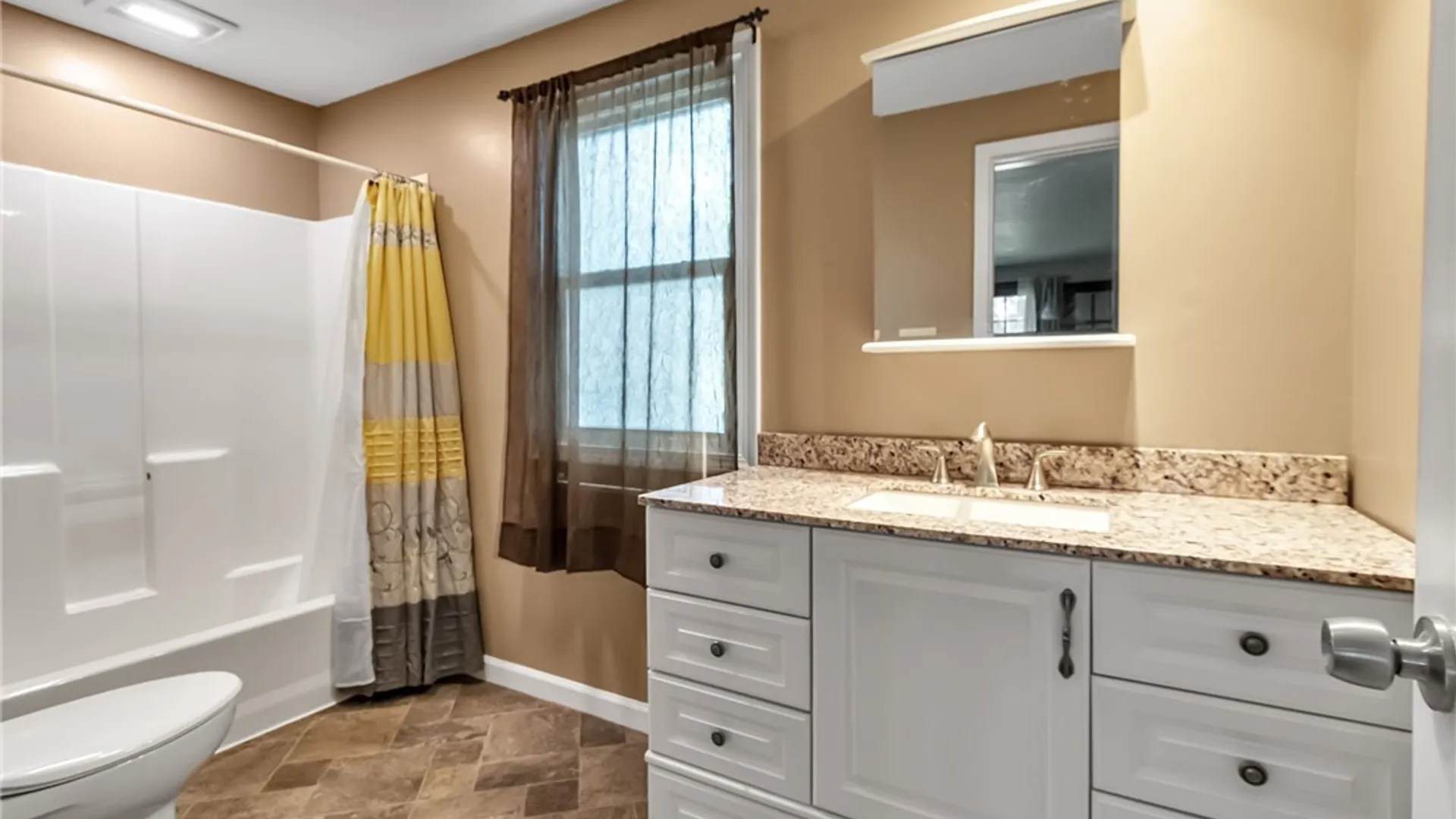 Property at 84 Westminster Road, West Seneca, NY 14224 23