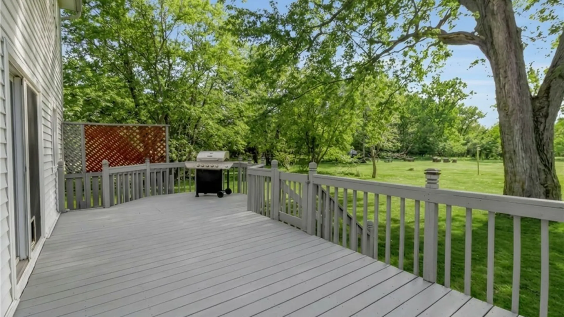 Property at 84 Westminster Road, West Seneca, NY 14224 43