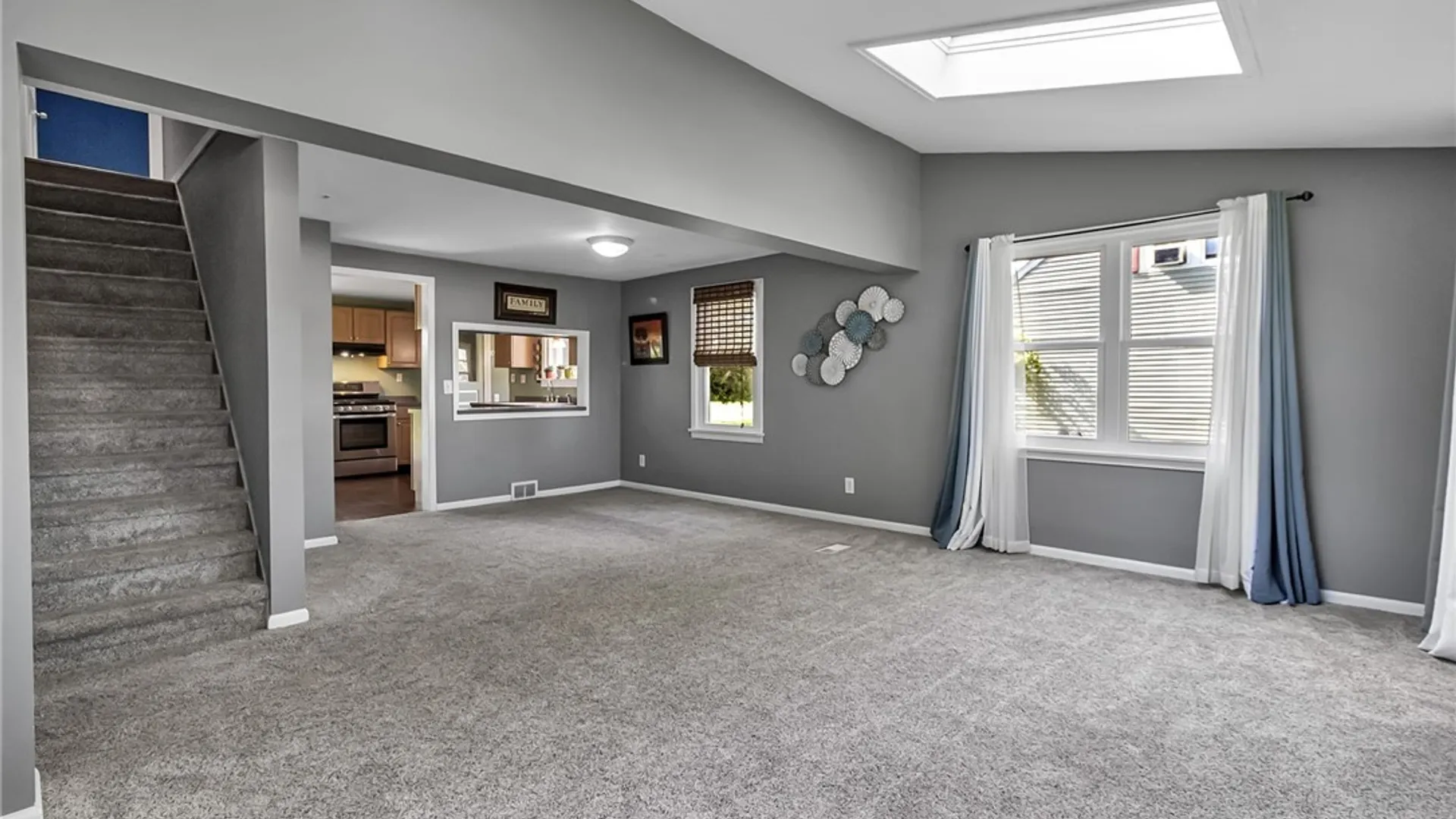 Property at 84 Westminster Road, West Seneca, NY 14224 6