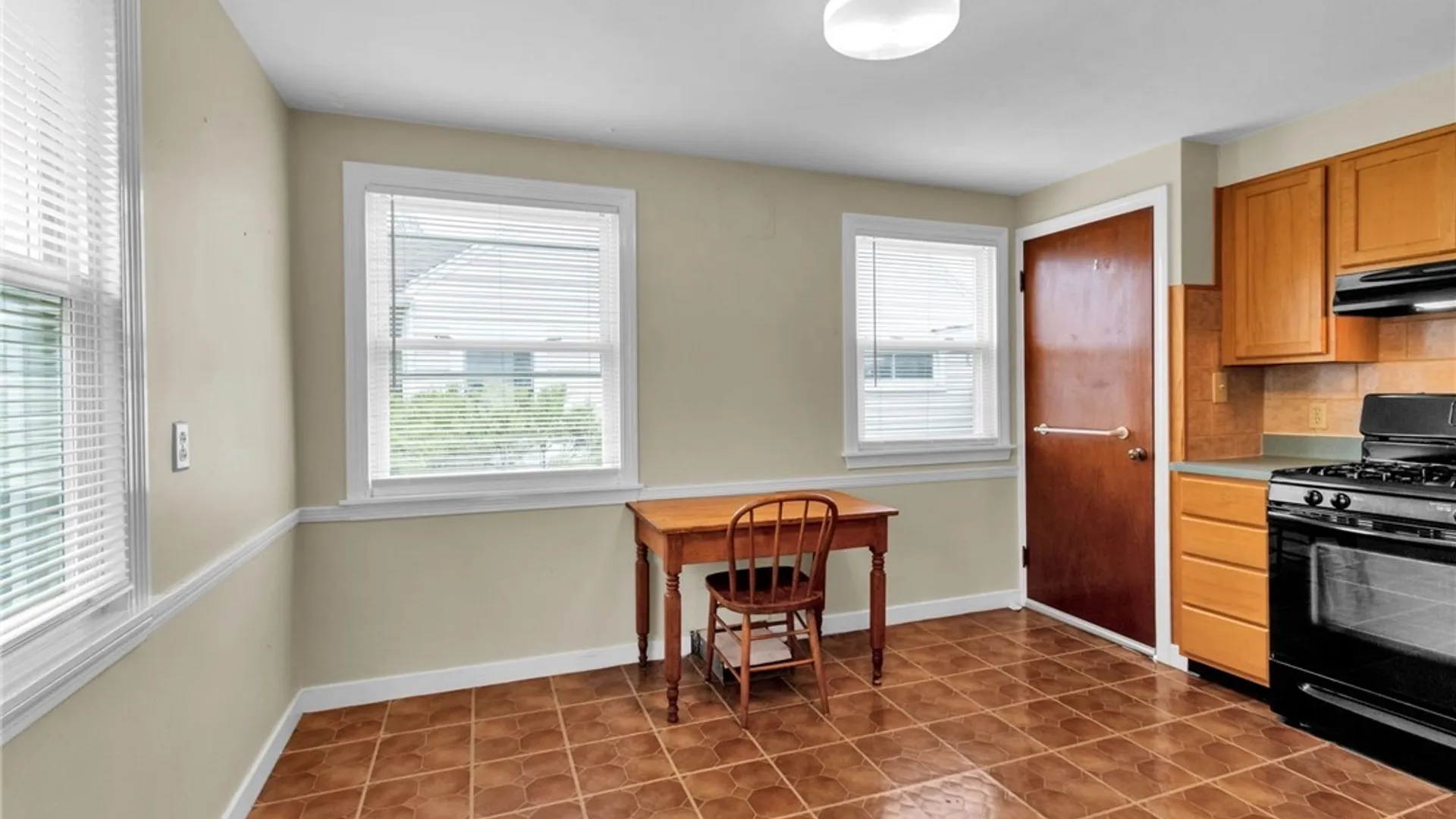 Property at 55 Fries Road, Tonawanda, NY 14150 7