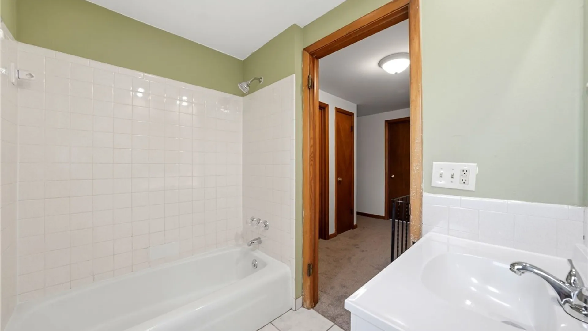 Property at 4123 Bryant Street, Hamburg, NY 14219 18