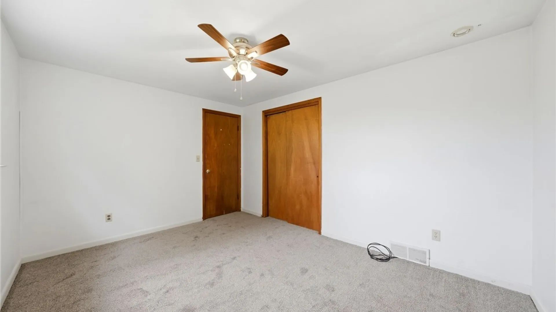 Property at 4123 Bryant Street, Hamburg, NY 14219 25