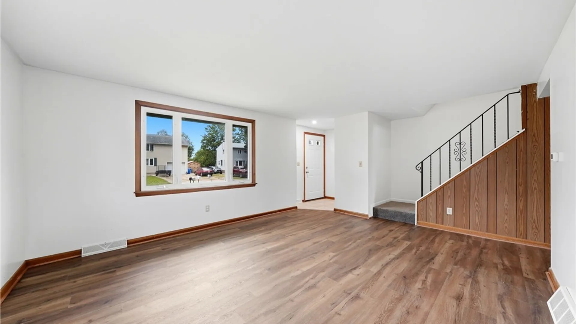Property at 4123 Bryant Street, Hamburg, NY 14219 31