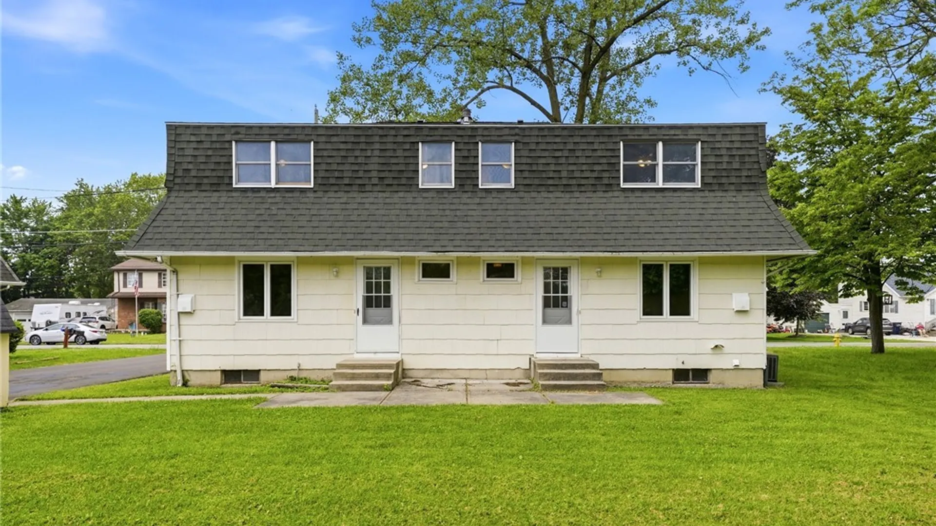 Property at 4123 Bryant Street, Hamburg, NY 14219 5