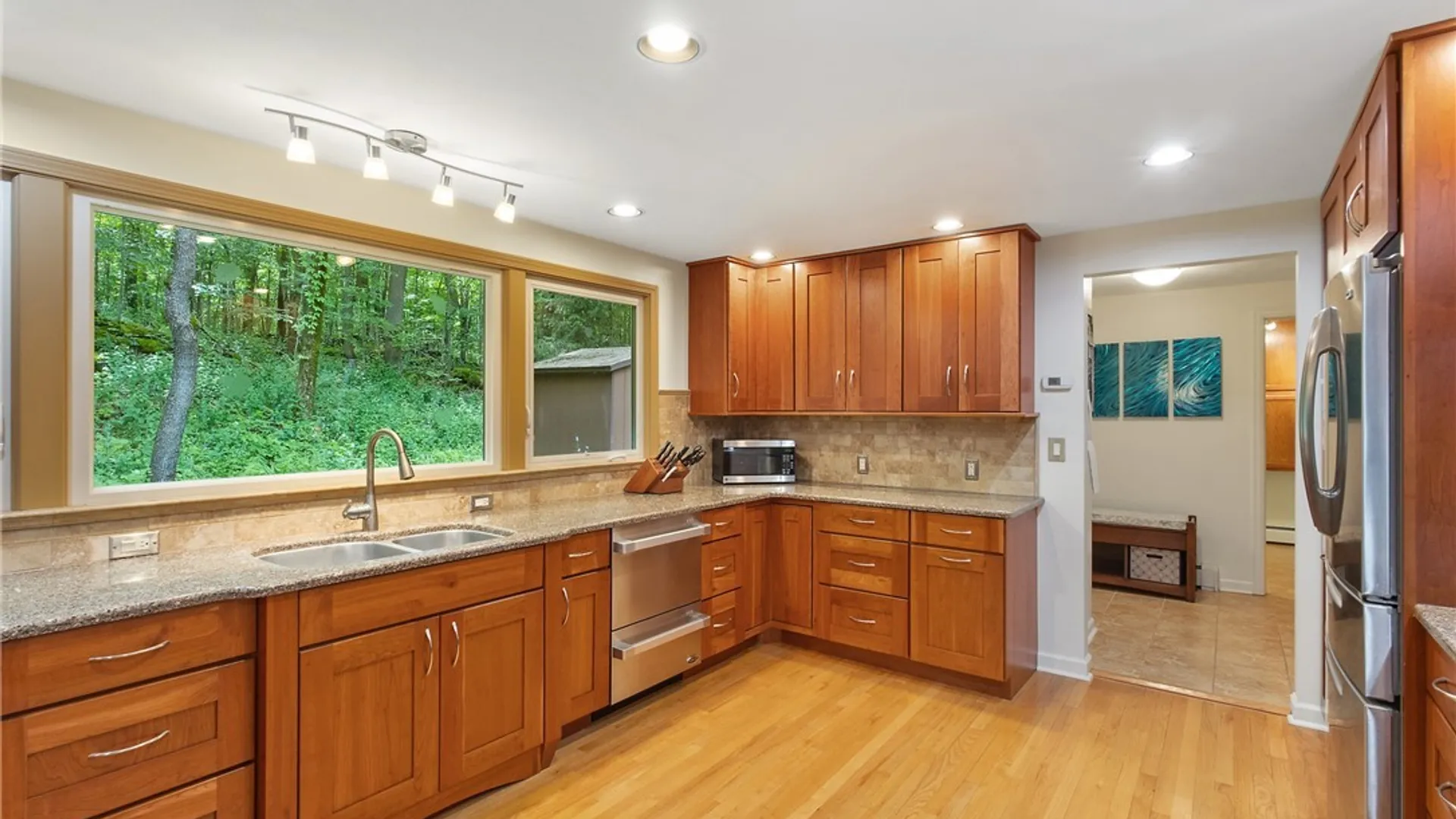 Property at 4710 Limberlost Lane, Manlius, NY 13104 12