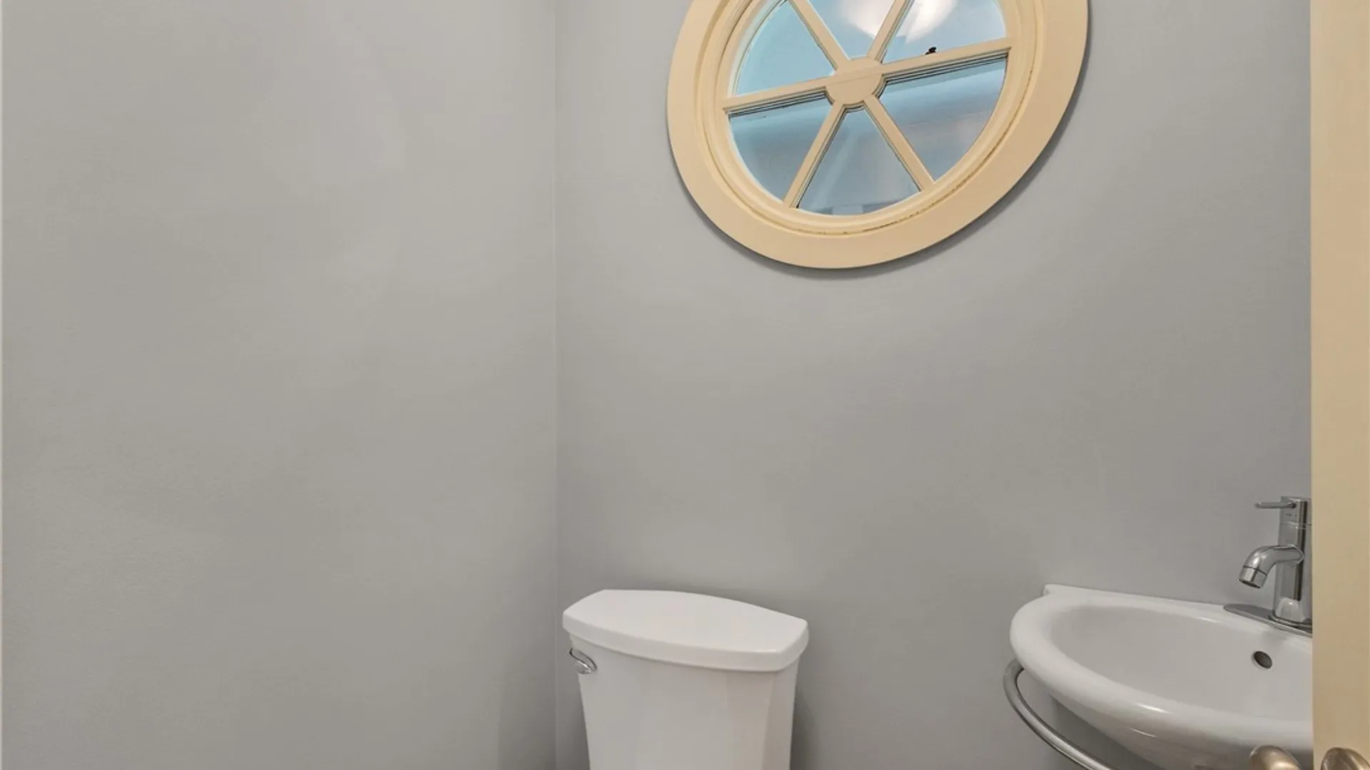 Property at 4710 Limberlost Lane, Manlius, NY 13104 5