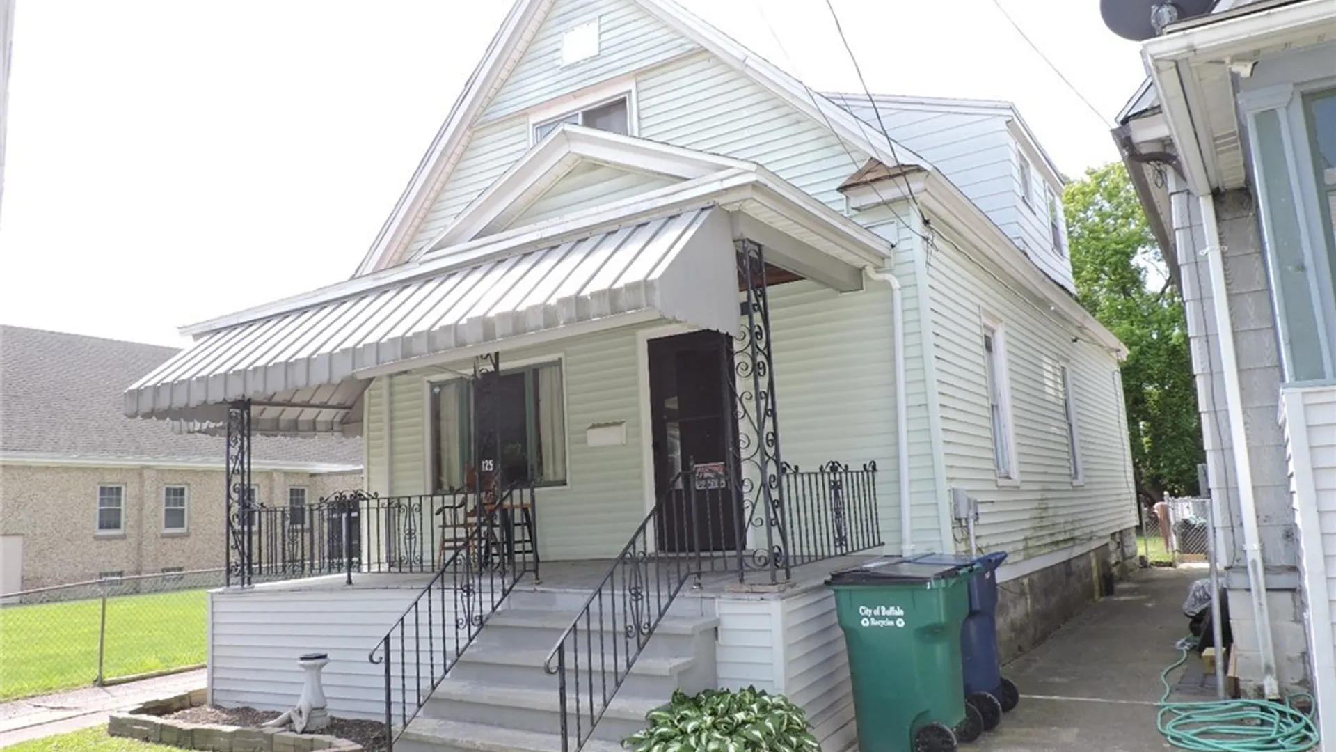 Property at 125 Ludington Street, Buffalo, NY 14206 3