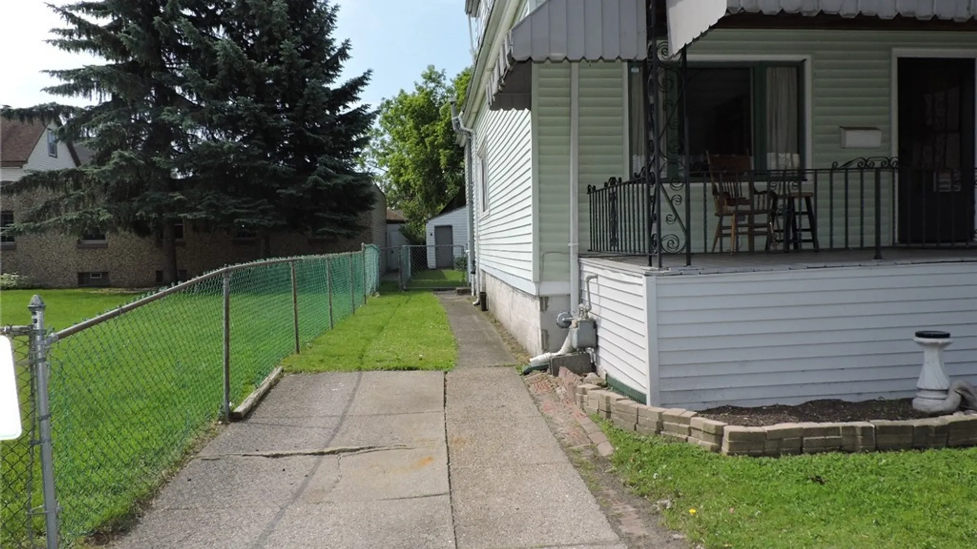 Property at 125 Ludington Street, Buffalo, NY 14206 4