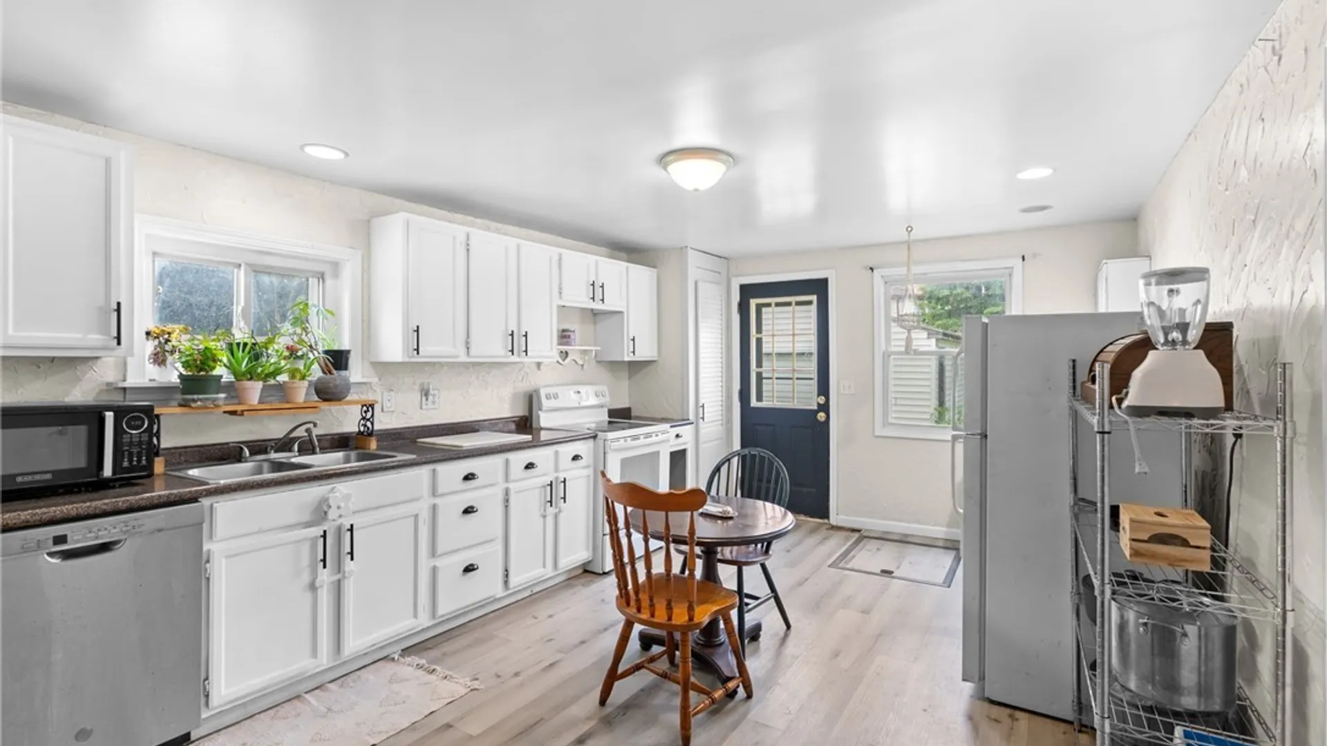 Property at 20 6th Avenue, North Tonawanda, NY 14120 12