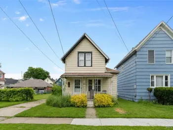 Property at 20 6th Avenue, North Tonawanda, NY 14120